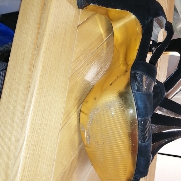 Scarlet Black Velvet Heels - Picture 4 of 5